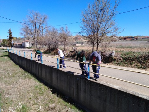 pintado de vallas en antimio (2)